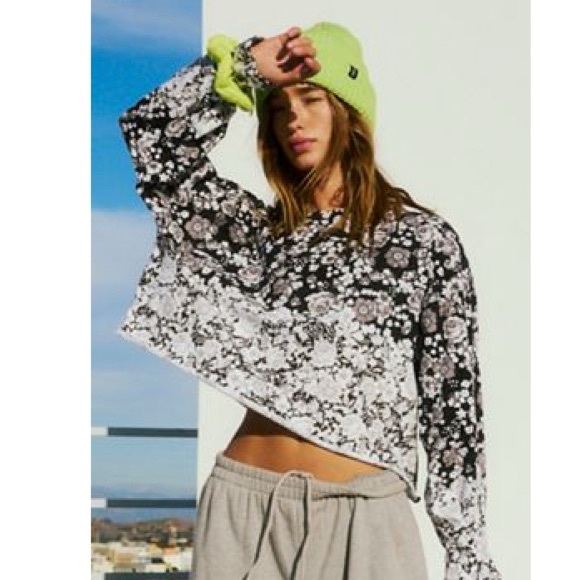 free people movement Tops - Free People Inspire Floral Print layer